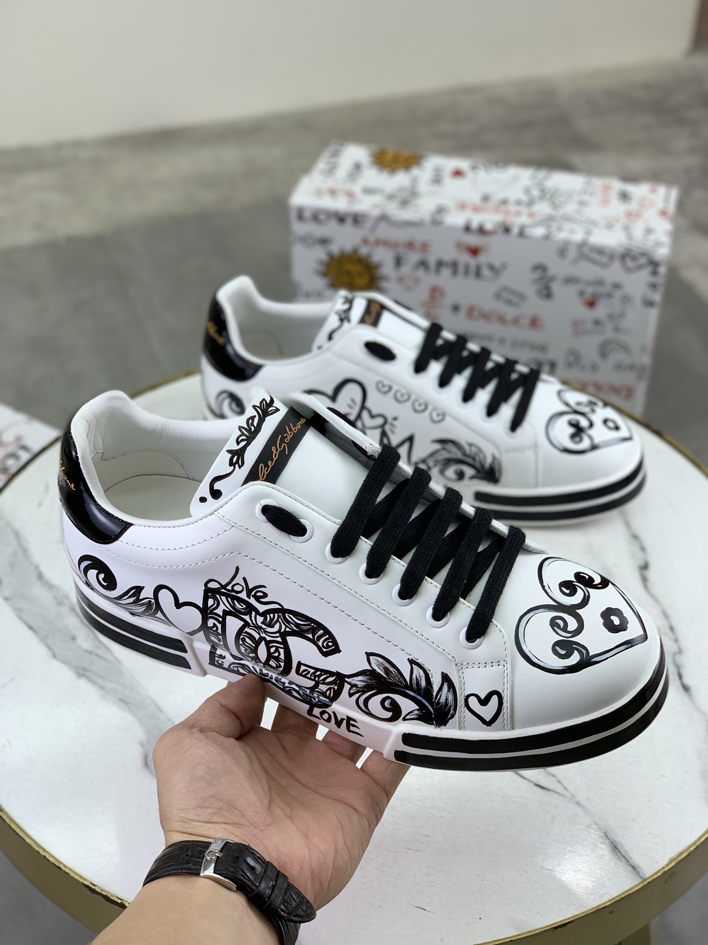 olce & Gabbana shoe